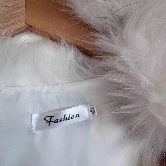 Snow Leopard Faux Fur Long Coat Plush Winter Glam Jacket Women’s 4XL Plus - Picture 7 of 11